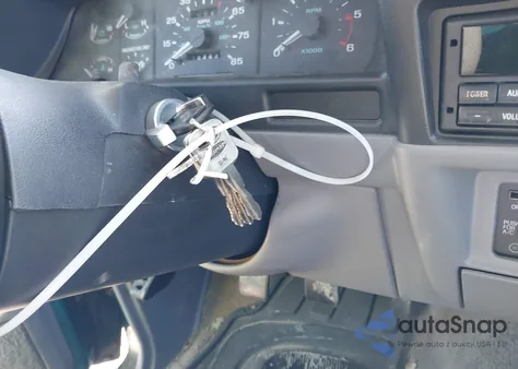 1994 Ford Ranger Super Cab из США, поврежденный, VIN 1FTCR14X4RPA56365